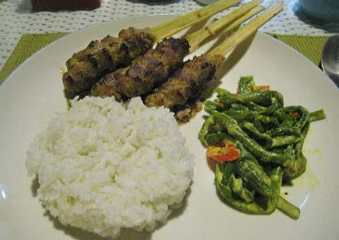 Balinese Cooking Class — Learn to blend base genep spice paste amid the rice fields