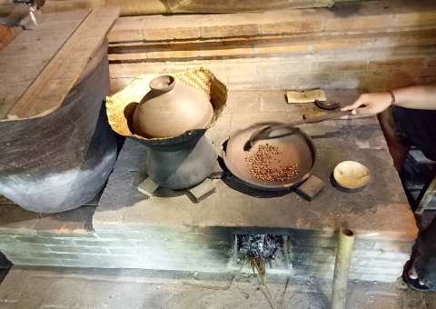 Coffee & Spice Plantation — Taste genuine civet coffee and Balinese spice blends