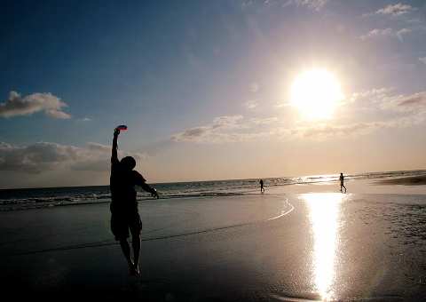 Seminyak & Double Six Beach — The legendary black-sand beach for a relaxed sunset