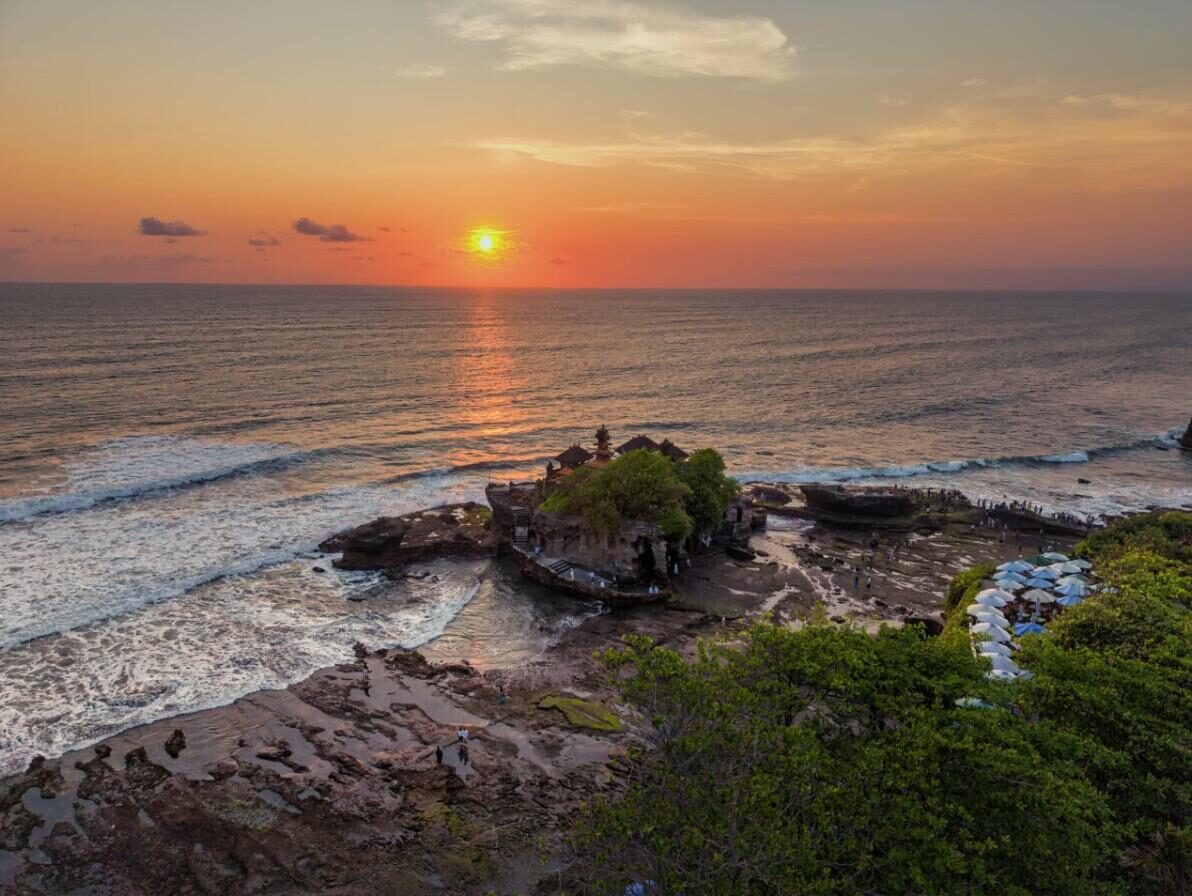 Tanah Lot temple at sunset